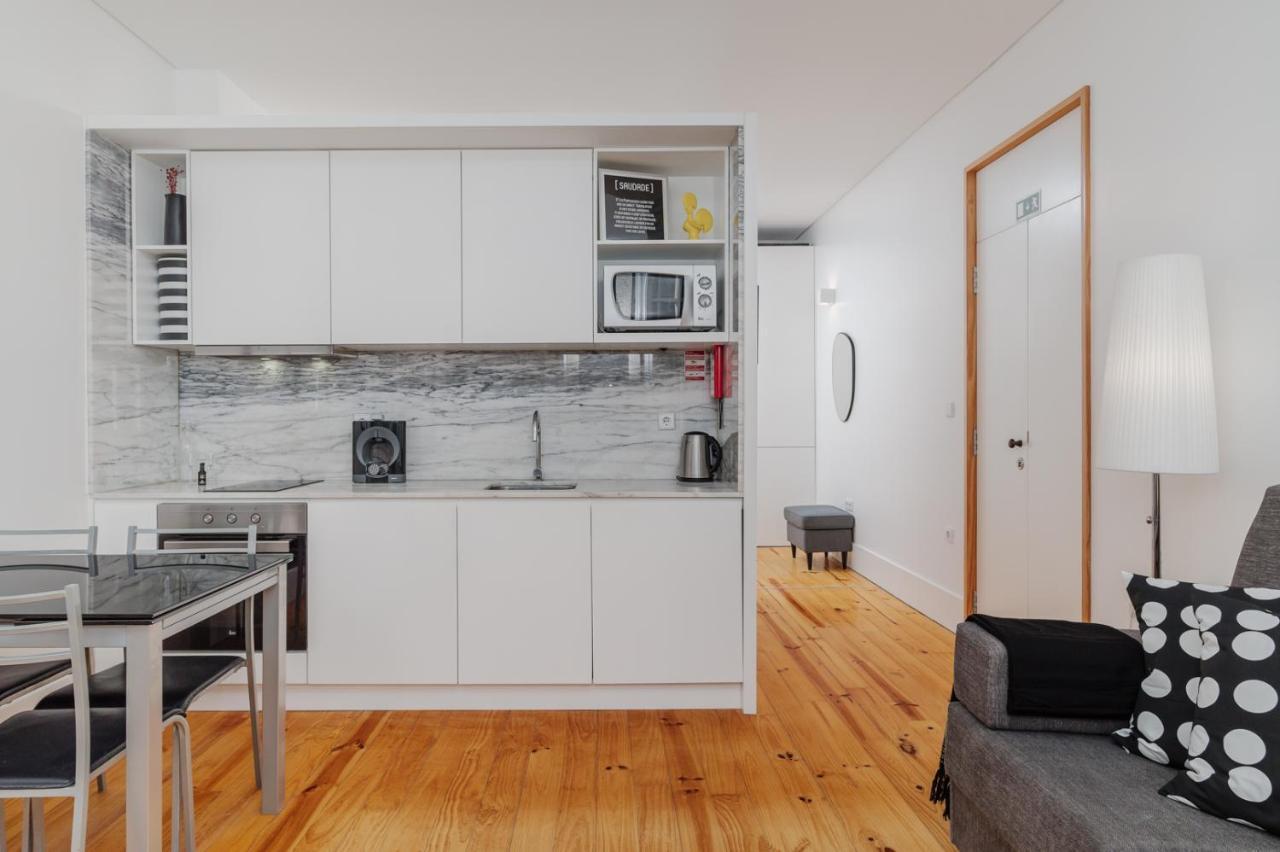 Flores Street Apartments Порто Екстериор снимка
