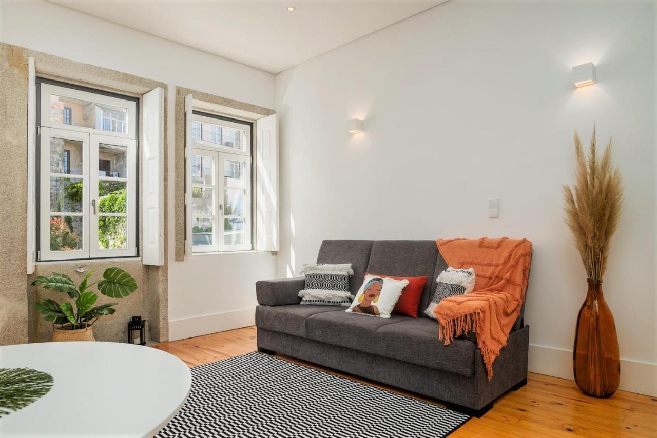 Flores Street Apartments Порто Екстериор снимка